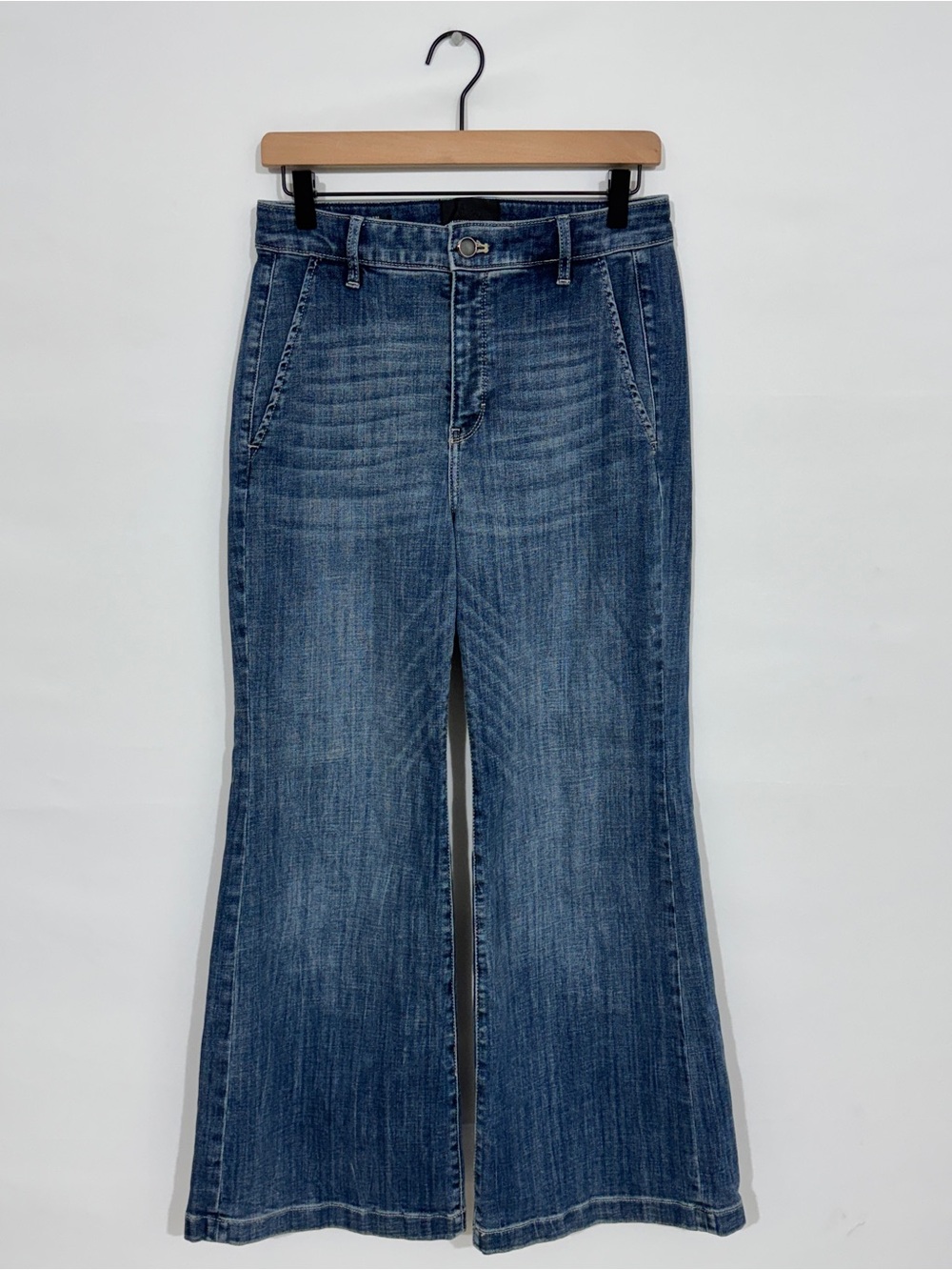 WJ482 {WHBM} "Extra High Rise Wide Leg" Petite Curvy Blue Denim Jeans